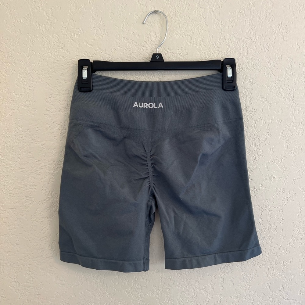 Aurola Women’s Gray Bike Shorts